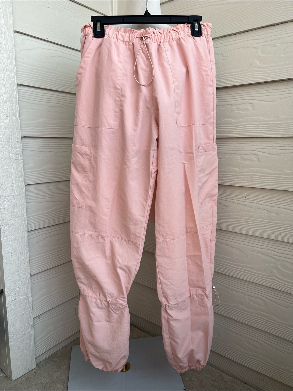 NWOT Relaxed Drawstring Cargo Pants - Dusty Rose - Small